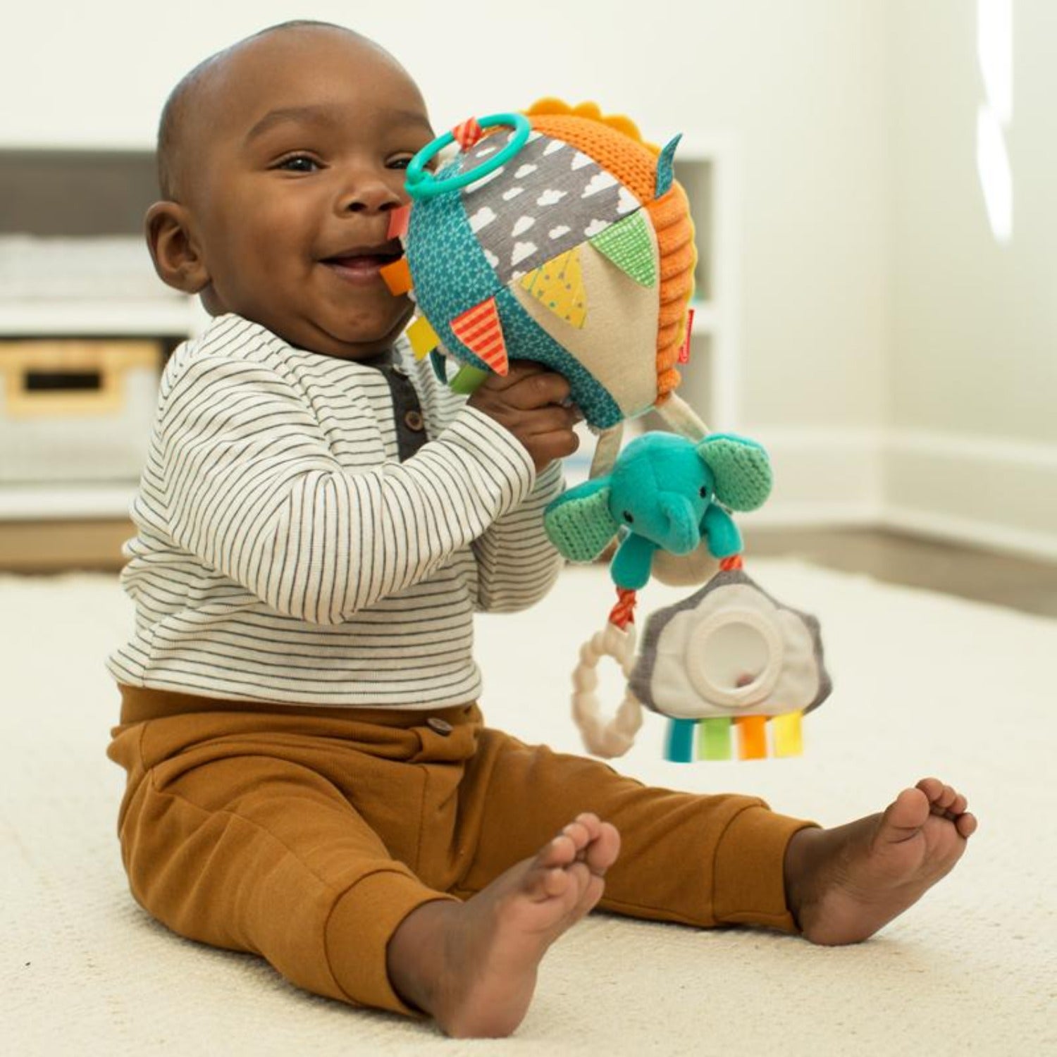 Infantino hot air balloon baby sensory toy